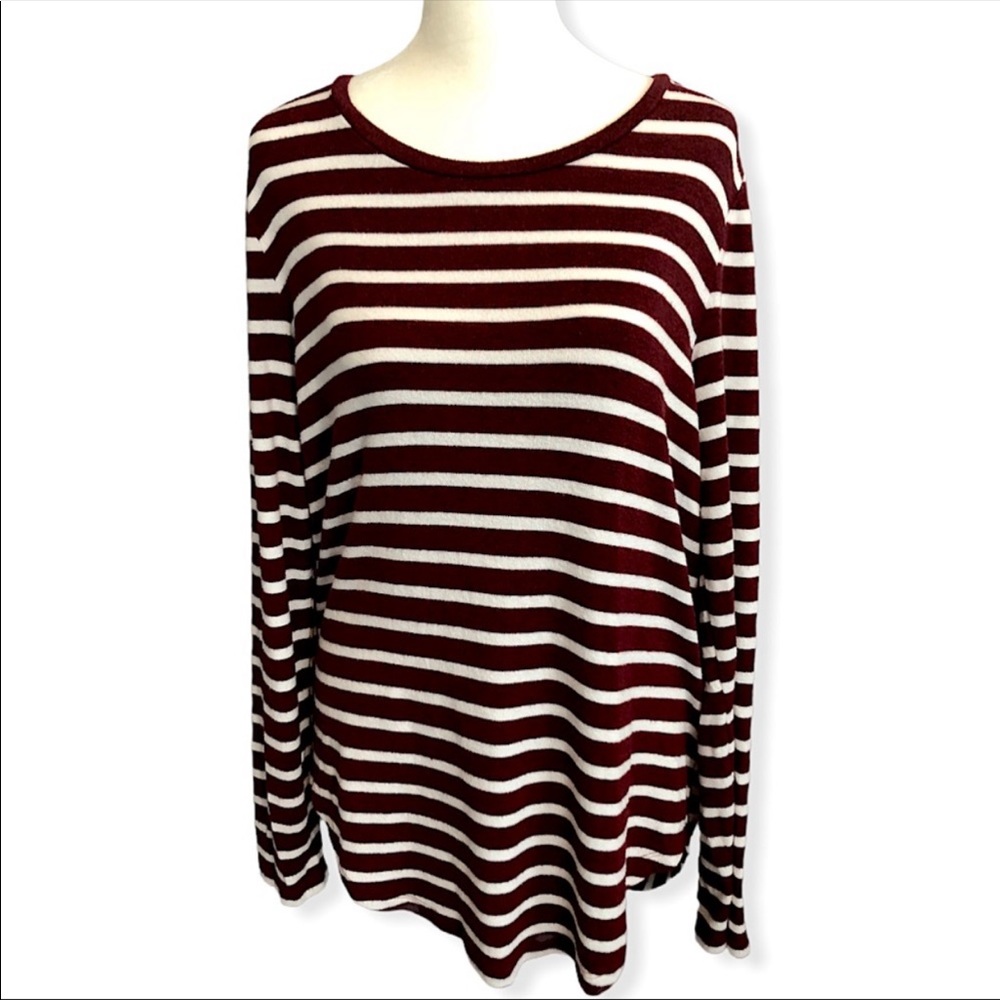 Old Navy soft pullover sweater